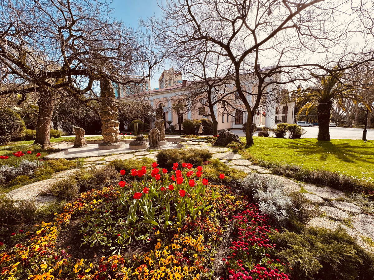 Фонтан из сталагмитов, г. Сочи