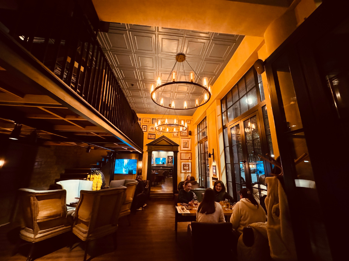 Паб «Принц и лошадь», г. Сочи