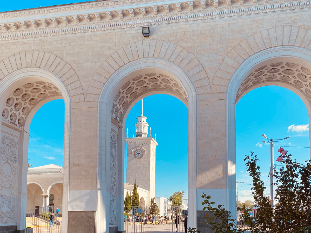 Железнодорожный вокзал, г. Симферополь