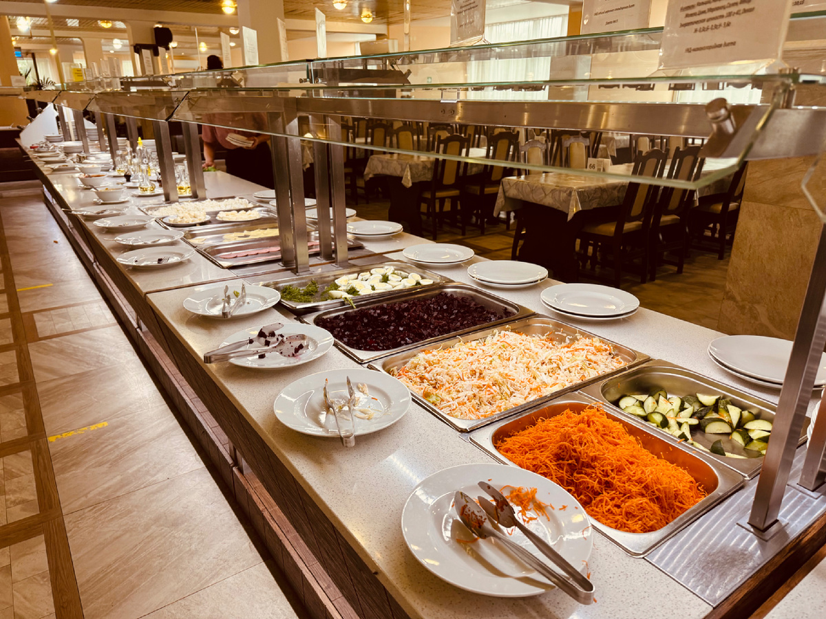 Столовая, Санаторий «Полтава-Крым» г. Саки